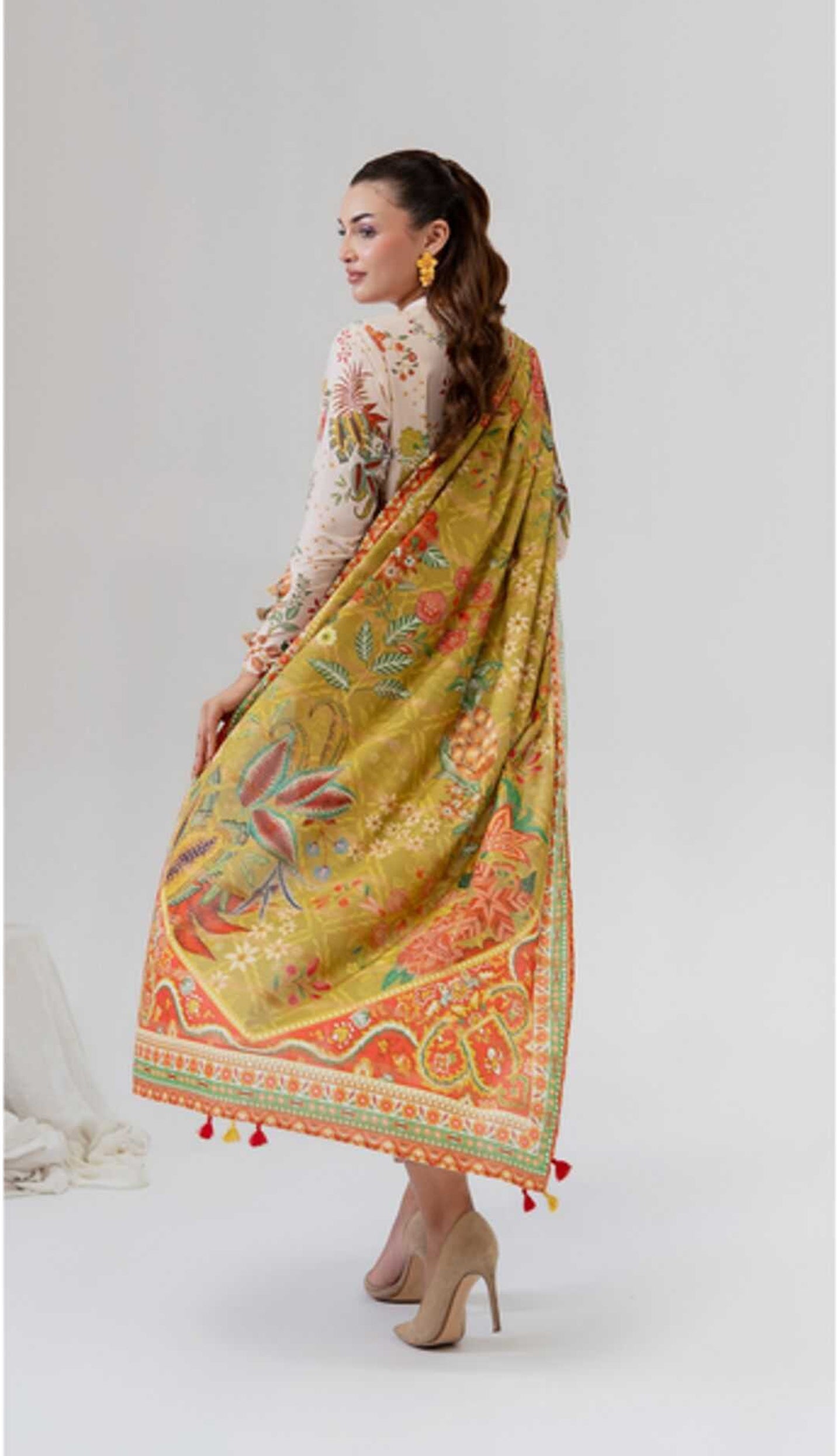 Linen Unstich 3 Piece Suit