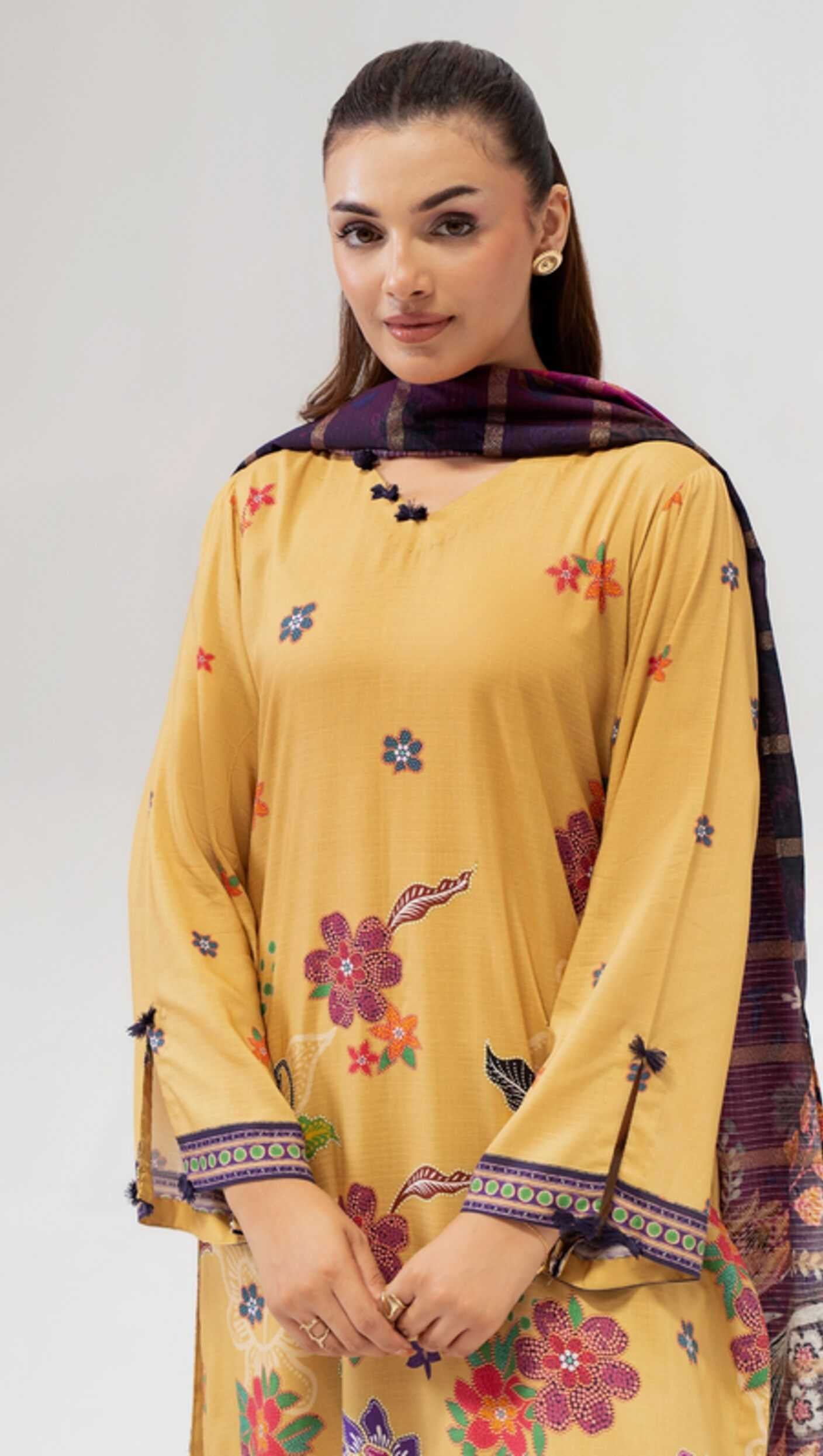 Linen Unstich 3 Piece Suit