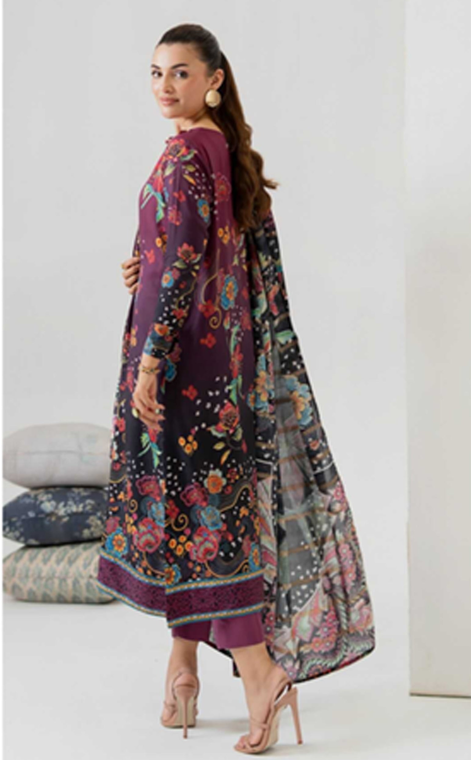 Linen Unstich 3 Piece Suit